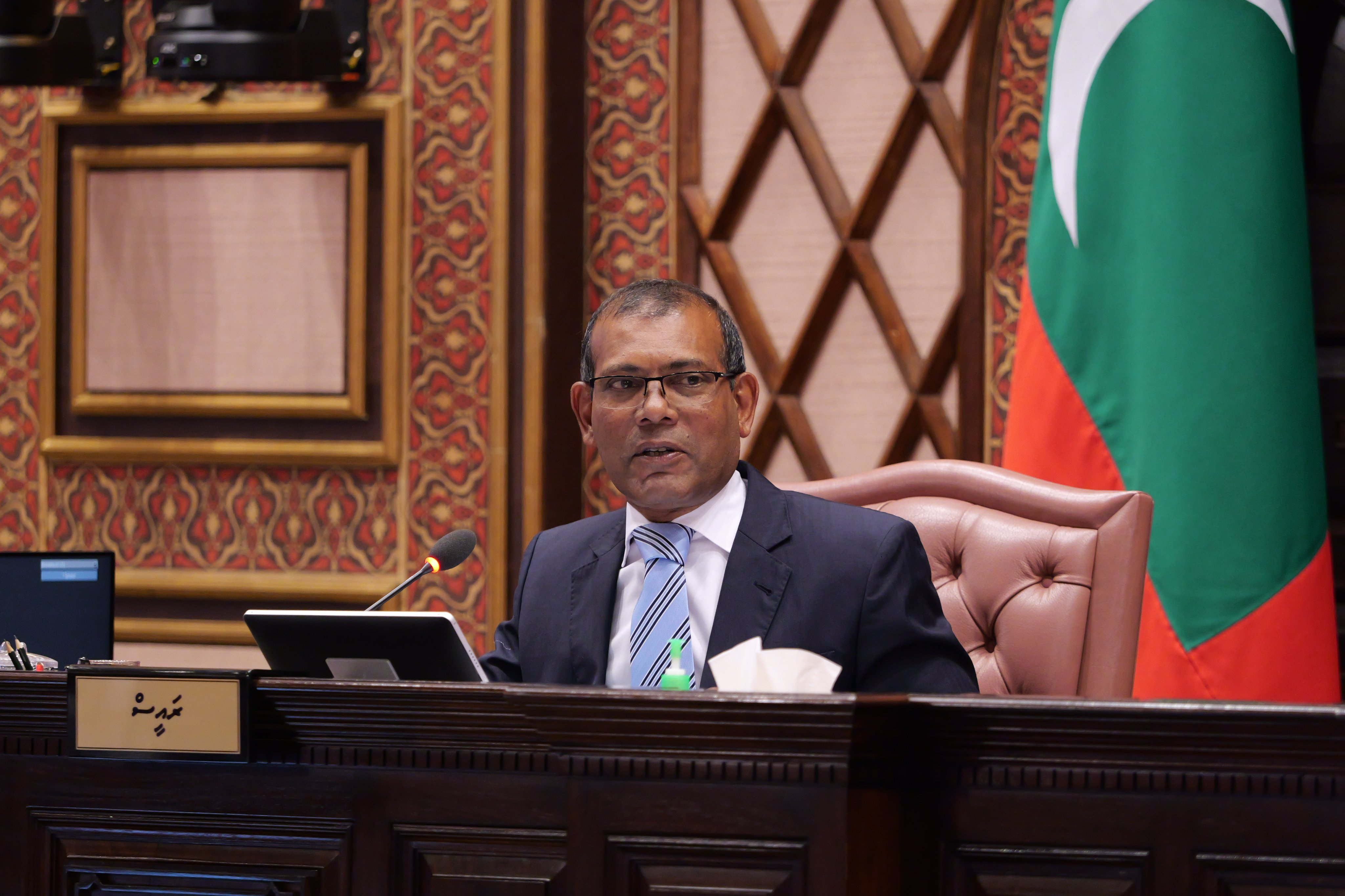 ވަޒީރުންނާ ސުވާލުކުރެއްވުމަށް މިހާރުވެސް 20 ސުވާލެއް ކިއުގައި އެބައޮތް: ރައީސް ނަޝީދު