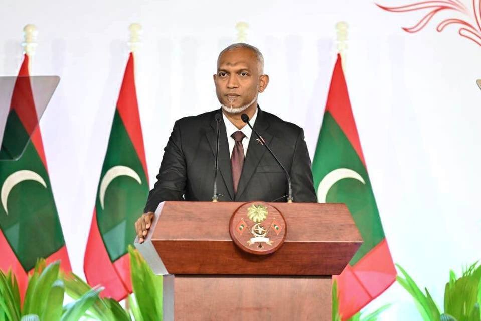 ކިއުބާގެ ރައްޔިތުންނަށް ތަރައްޤީއާއި ފާގަތިކަމަށް އެދެން: ރައީސް ޑރ. މުޢިއްޒު