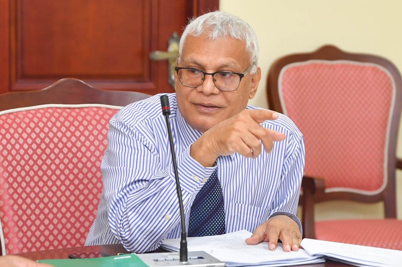 އިޤްތިޞާދު އަނދަވަޅަކަށް ވައްޓަވާ ނުލައްވާނެ ހަރުދަނާ ލީޑަރަކީ ރައީސް ޞާލިޙް: ޝަރީފް