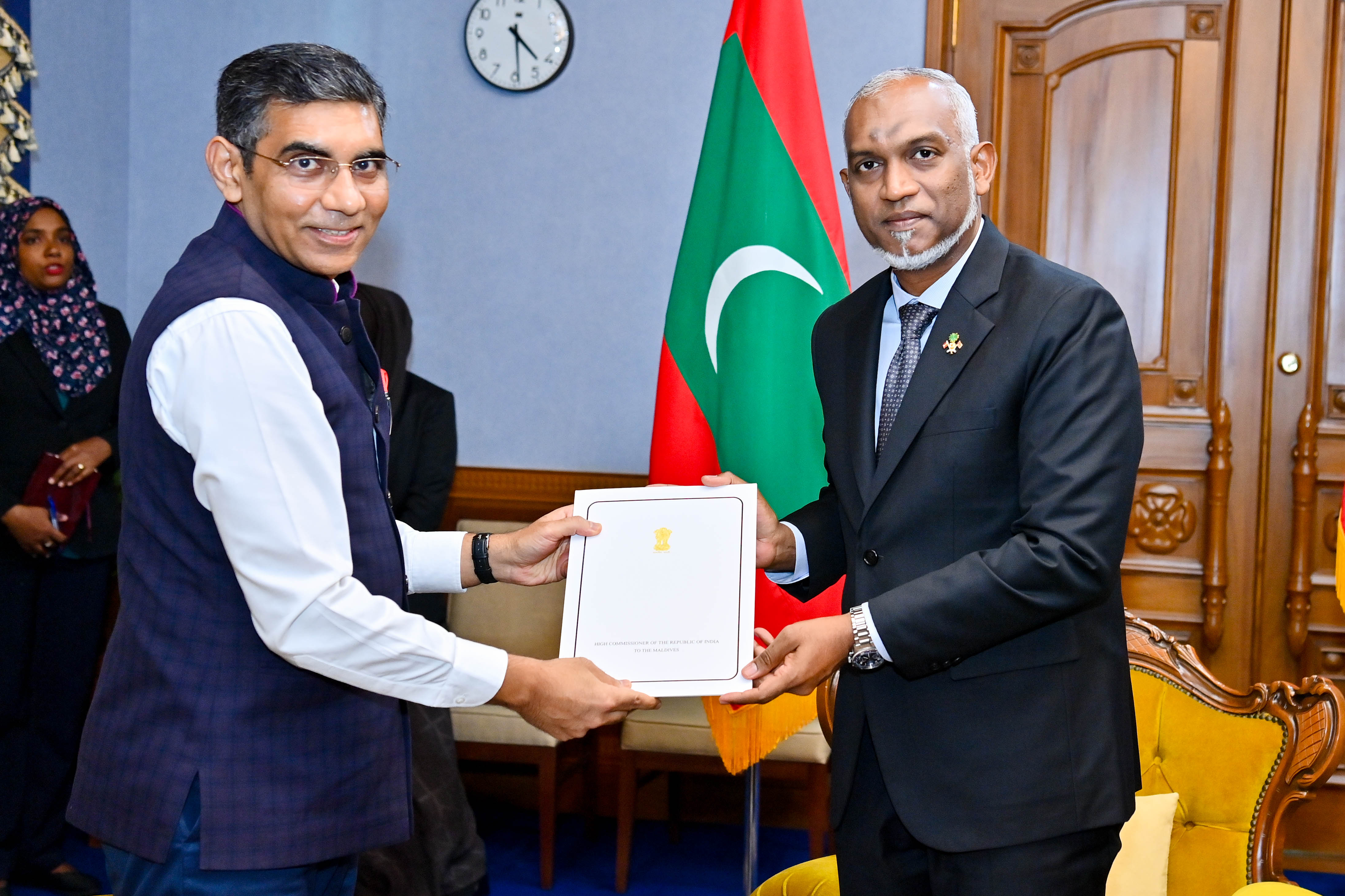 President Dr. Mohamed Muizzu accepting an invitation from Prime Minister Narendra Modi to attend the swearing-in ceremony.