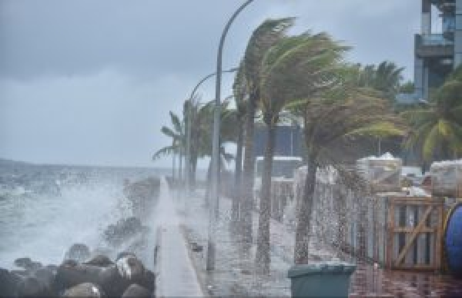 ދެކުނުގެ އަތޮޅުތަކަށް ޔެލޯ އެލާޓް