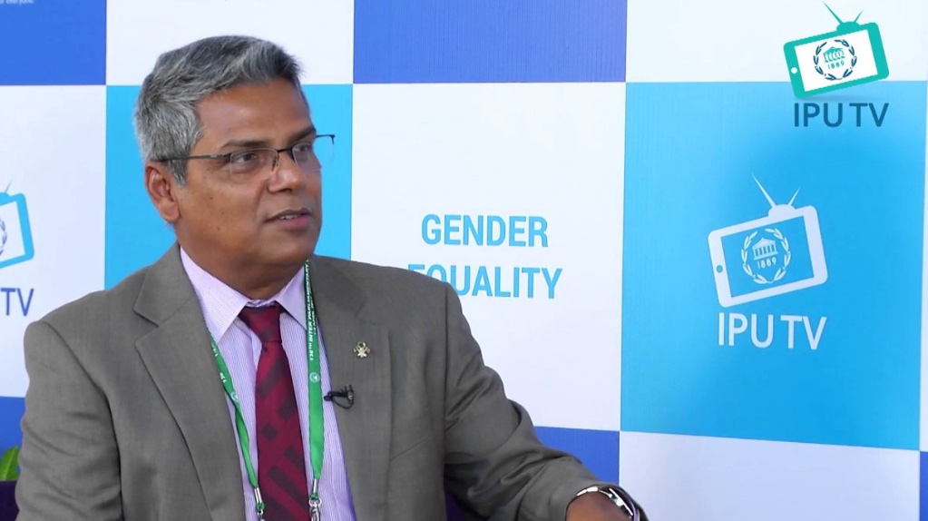 ވެރިން ކޮންމެ ގޮތަކަށް ގާނޫނު ބައްޓަން ކުރިޔަސް ބޭނުންޖެހުމުން ރައްޔިތުން ބާރުގެ ބޭނުންހިފާނެ: ރީކޯ މޫސަ