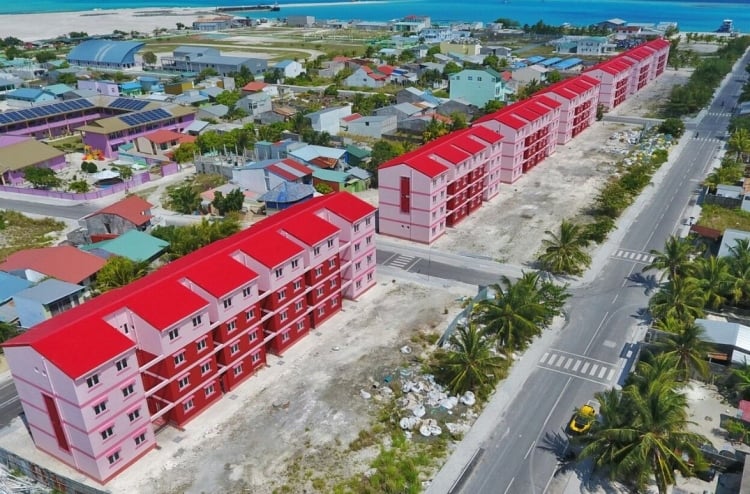 އައްޑޫ ހިތަދޫ ފްލެޓެއްގެ ދެވަނަ ފަންގިފިލާއިން 15 އަހަރުގެ ކުއްޖަކު ވެއްޓިގެން ފަރުވާދެނީ