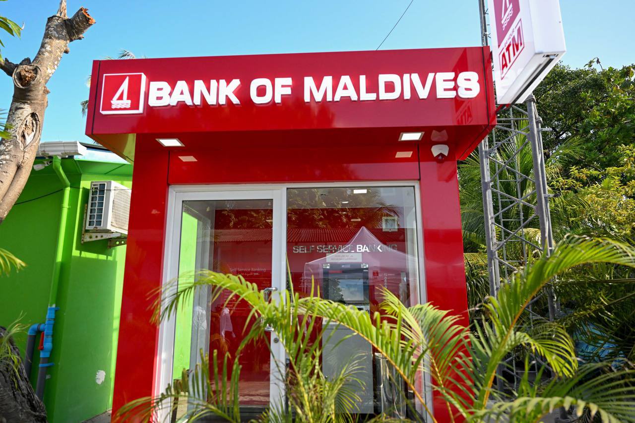 ބޭންކް އޮފް މޯލްޑިވްސްގެ އޭޓީއެމް ފ. އަތޮޅުގެ މީހުން ދިރިއުޅޭ ހުރިހާ ރަށެއްގައި ބަހައްޓައިފި