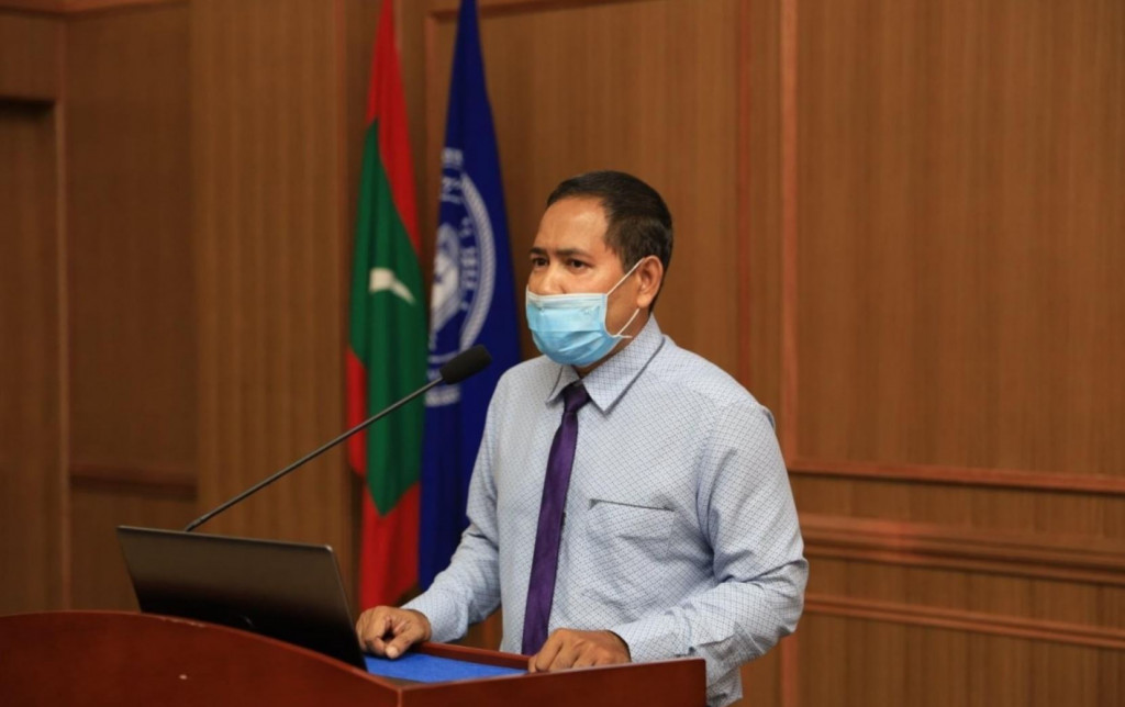 މޯލްޑިިވްސް ކޮލިފިކޭޝަން އޮތޯރިޓީގެ ސީއީއޯ ޑރ. ޙަންނާން