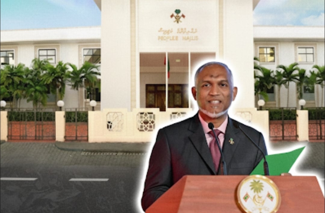 ލާމަރުކަޒީ ނިޒާމް ފުނޑާލައި ބާރުތައް މުށުތެރެއަށްލުން؛ ހުދުމުހުތާރު ވެރިކަމެއްގެފެށުން؟