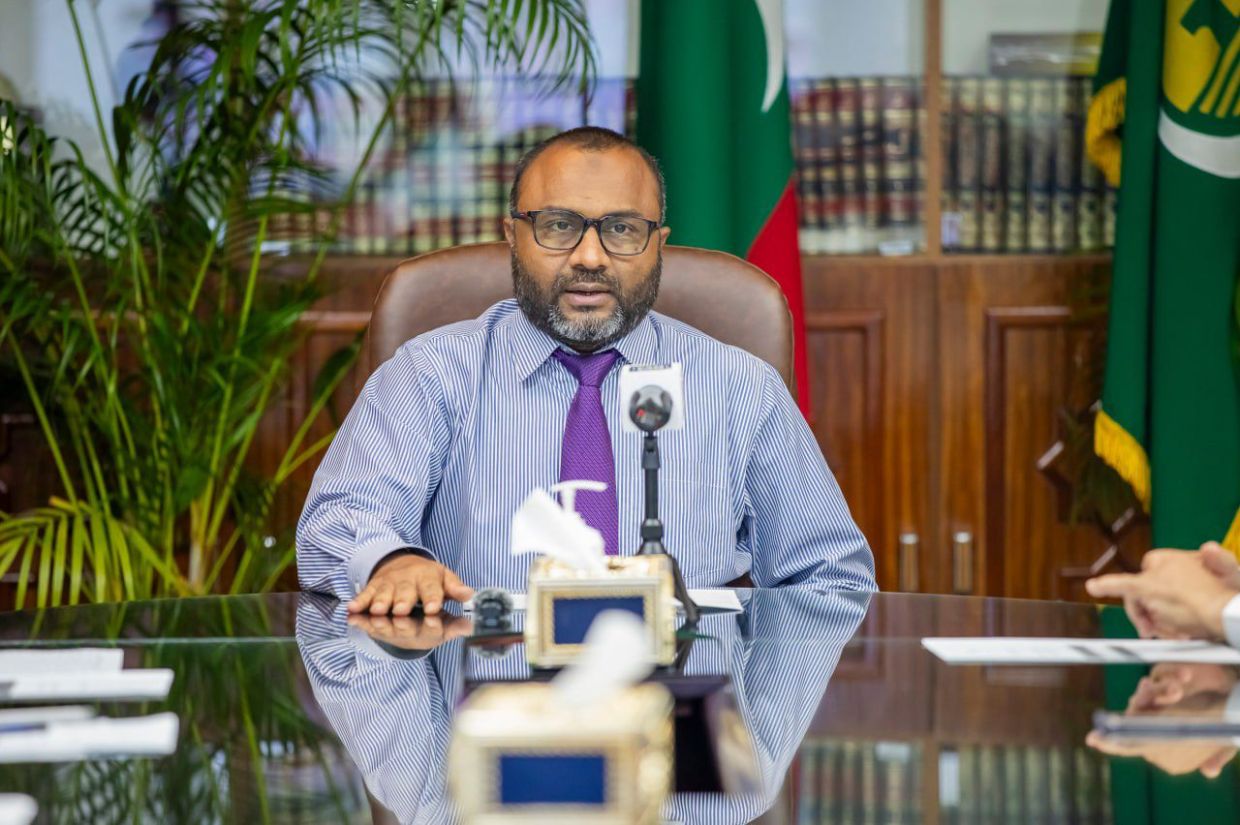 މިސްކިތްތަކުގައި ފަންޑު ފޮށިތައް ބަހައްޓަނީ