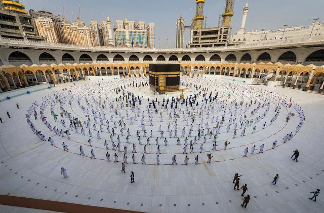 އުމްރާއަށް ދިއުމުގައި އޮތް ކޮންޓްރޯލް ސައުދީން އުވާލައިފި