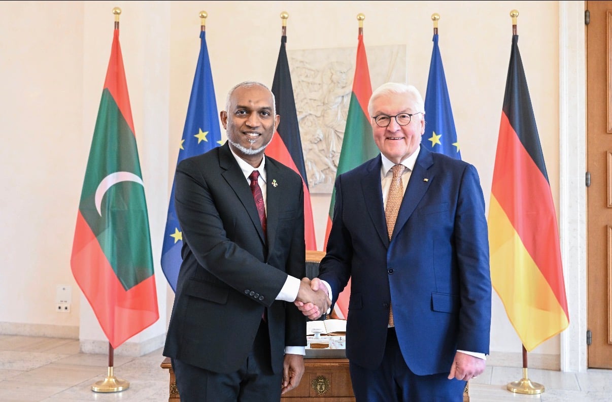 ޖަރުމަނަށް ކުރެއްވި ރަސްމީ ދަތުރުފުޅަށްފަހު ރައީސް މާލެ ވަޑައިގެންފި