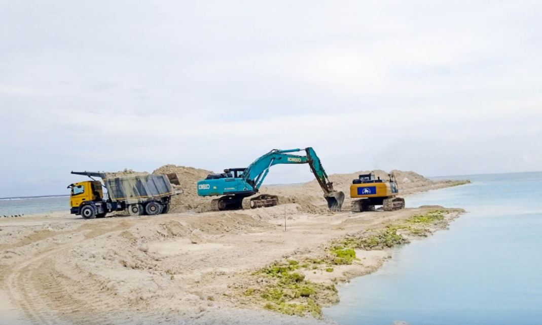 މަންދޫ ބަނދަރު ތަރައްޤީކުރުމުގެ މަޝްރޫޢު ބާރަށް ކުރިއަށް