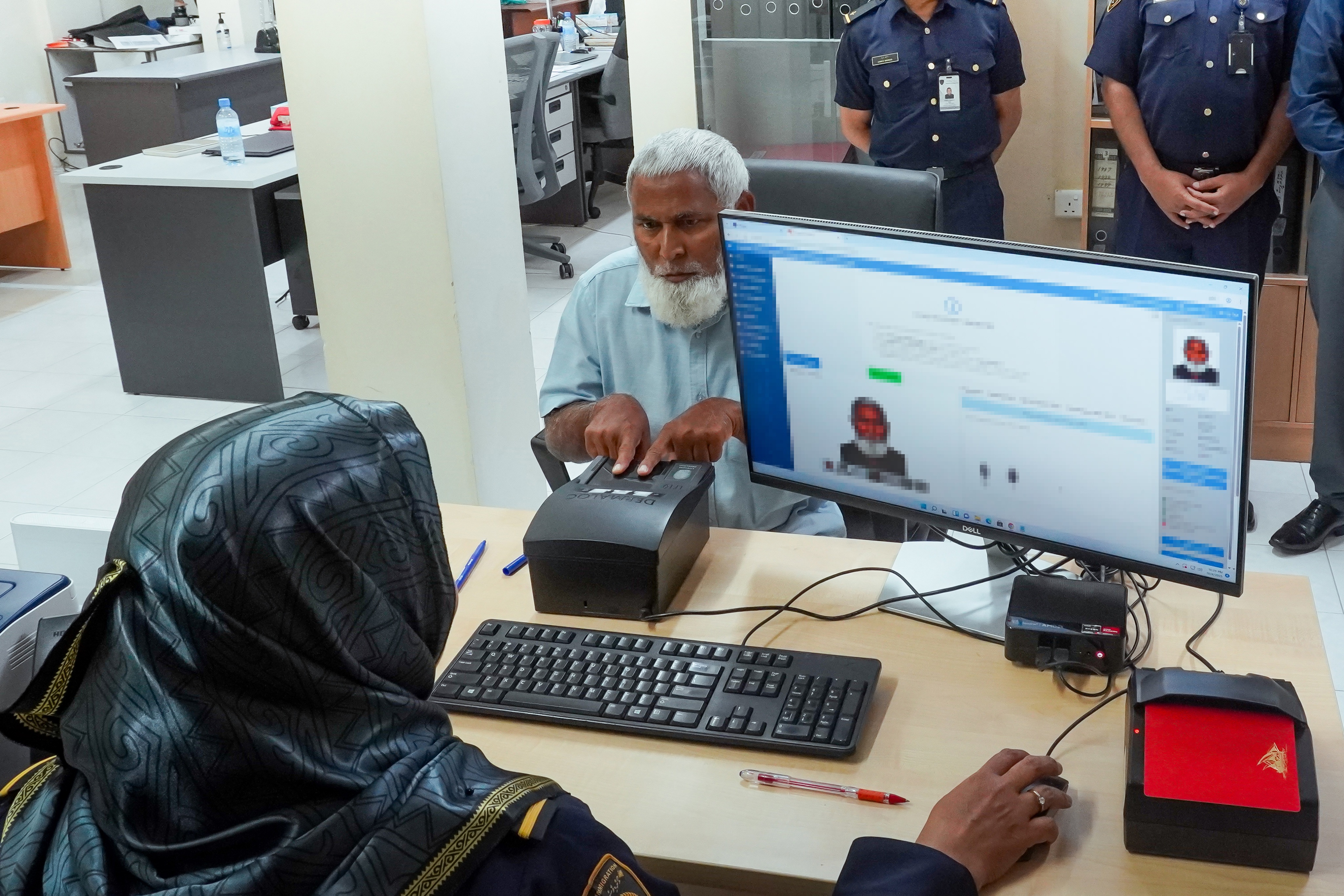 ރާއްޖޭގެ ހުރިހާ އަތޮޅެއްގައި އައިޑީކާޑާއި ޕާސްޕޯޓް ހައްދައި ދޫކުރުމުގެ ހިދުމަތް ގާއިމްކޮށްފި