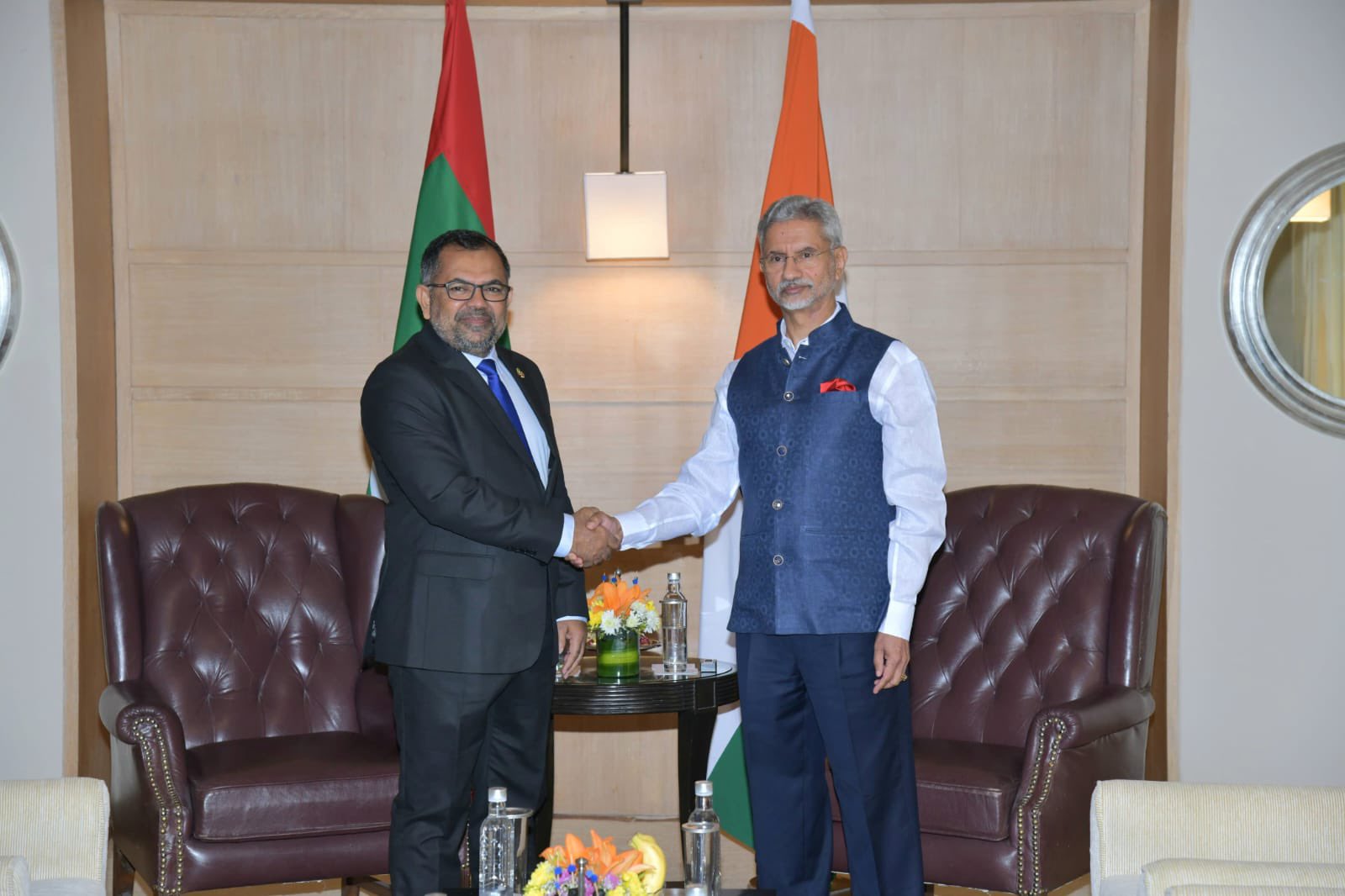 Maldives and India strengthen bilateral ties through official talks