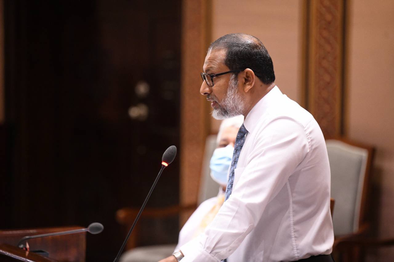 އޮފިސަރުން ވަކިކުރަން ނިންމި ނިންމުމަށް ނުފޫޒެއް ނުފޯރުވަން: ހޯމް މިނިސްޓަރ