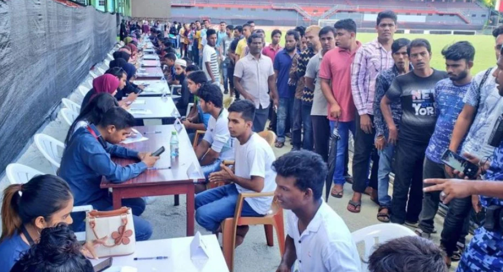 މިމަހު އެކަނިވެސް 340 ބިދޭސީއަކު ޑީޕޯޓުކޮށްފިން: ރައީސް