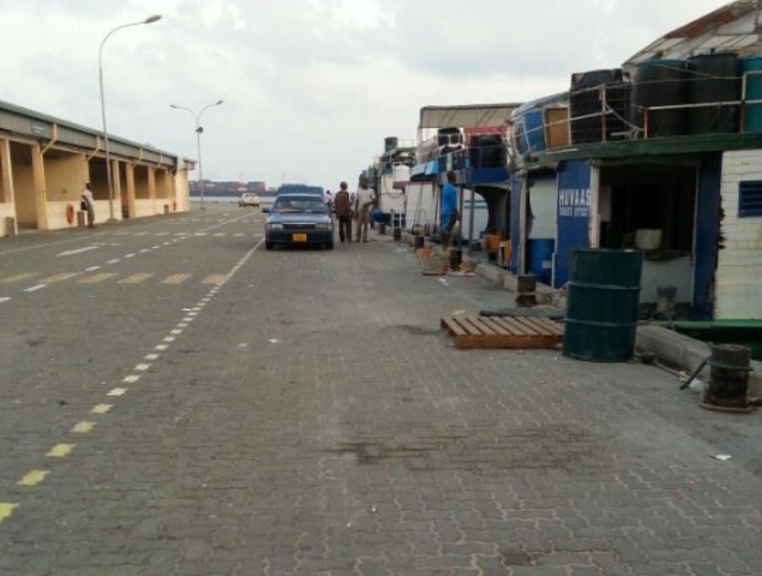 ޕޯޓް ތެރެއިން އަންހެނަކަށް ބިރުދެއްކި މައްސަލަ އެމްޕީއެލުން ބަލަން ފަށައިފި