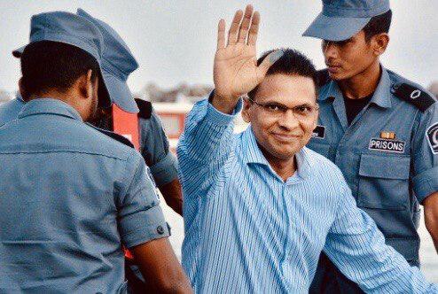 ކުރީގެ ޑިފެންސް މިނިސްޓަރު ކާނަލް ރިޓަޔަރޑް މުހައްމަދު ނާޒިމް