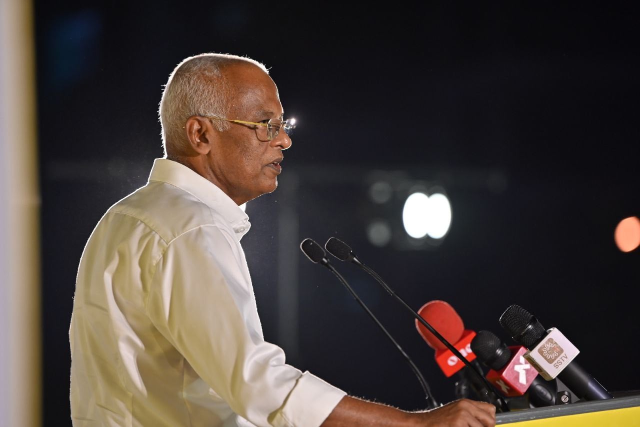 ސަރުކާރާއި ދެކޮޅަށް ނިކުމެގެން ވަޒީފާ އިން ވަކިކުރާ ފަރާތްތަކަށް އެމްޑީޕީގެ ވެރިކަމުގައި ވަޒީފާ ދޭނަން: ސާލިޙް