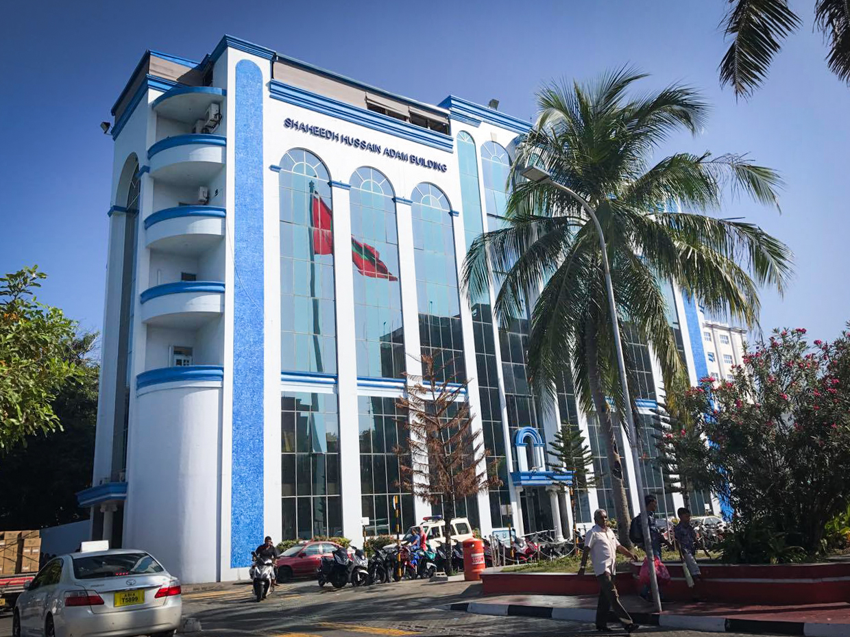 ރިސޯޓެއްގައި މަރުވެފައި އޮތް ދިވެއްސަކު ފެނިއްޖެ