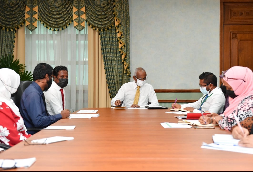 ފެންފުށީގެ ތަރައްގީގެ މަސައްކަތްތަކާއި ގުޅޭގޮތުން ރައީސާ މަޝްވަރާކޮށްފި