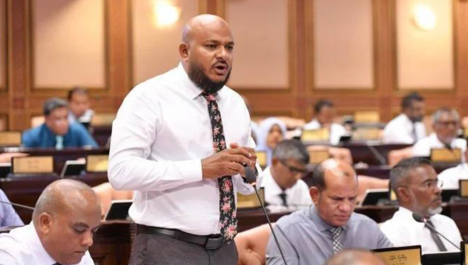 އަތޮޅު ކައުންސިލްތައް އުވާލާ އިސްލާހު މަޖިލީހުން ފާސްކޮށްފި