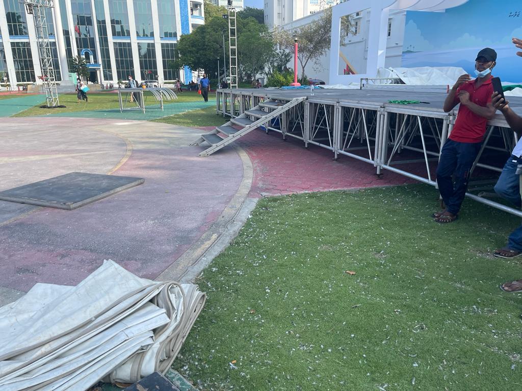 ޖުމްހޫރީ މައިދާނަށް ހެދި ގޮތުން މޭޔަރު ކަންބޮޑުން ފާޅުކުރައްވައިފި