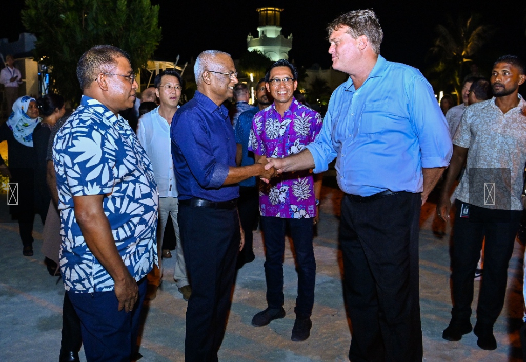 ރާއްޖޭގައި ބޭއްވި ޔޫ.އެން.ޑަބުލިޔު.ޓީ.އޯ ސަމިޓް ނިންމުމުގެ ފަރިއްކޮޅުގައި ރައީސް