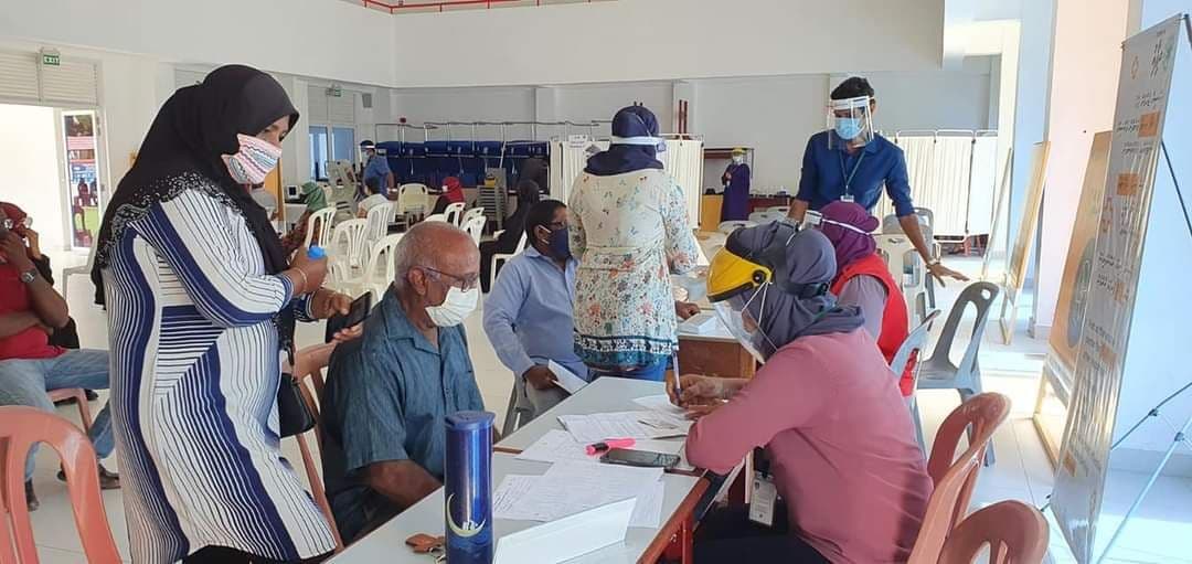 Covid-19 vaccination in Addu City. Photo: Social Media.