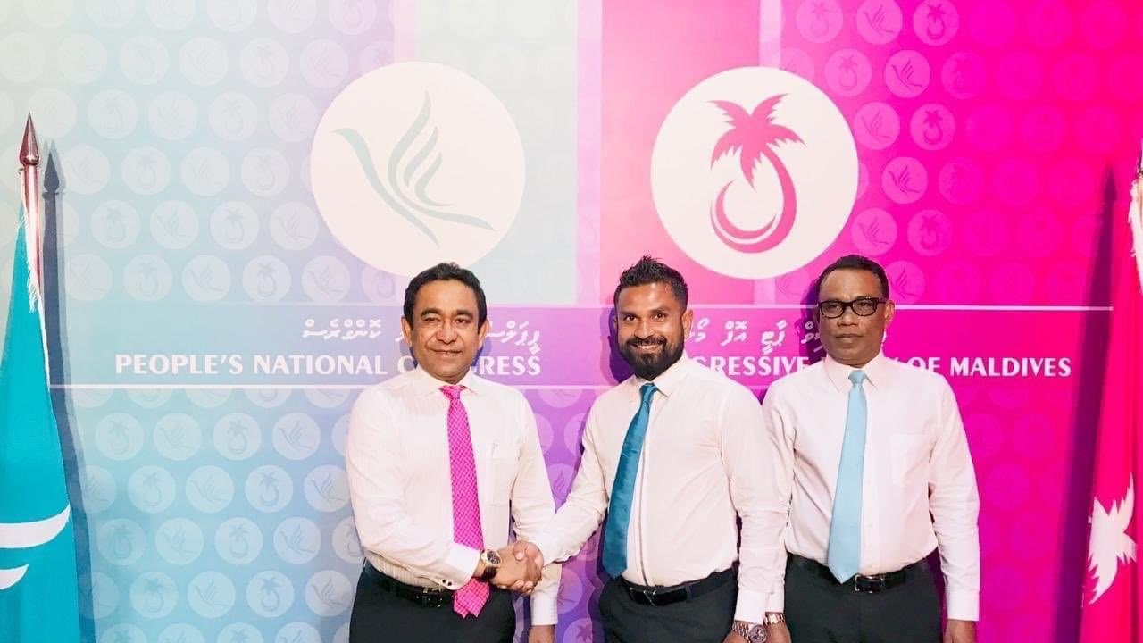 Shaheeb Ibrahim from Lighthouse, G. A. Villingili (in the middle)