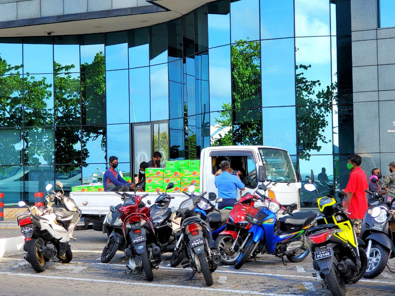 ރޯދަމަހު މާލޭގައި މުދާ އުފުލޭނެ ގަޑިތައް އިއުލާންކޮށްފި