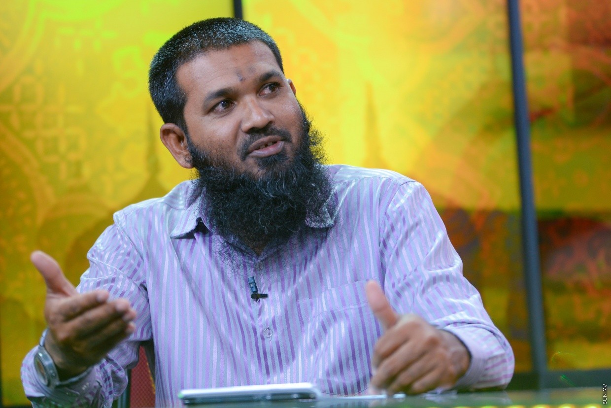 ވަތަނުގެ ހައްގުގައި އަޑު އުފުލުމުން ޖަލަށްލާންޖެހޭ ޤާނޫނެއް ހެދުމީ އަޅުވެތިކުރުން: ޝެއިހް ސަމީރު