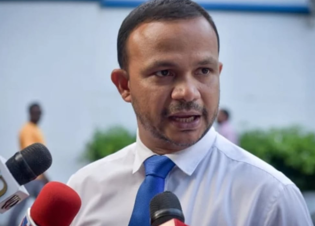 ރައީސް ބޭނުންވެއްޖެނަމަ މިއަދުވެސް ވާނުވާ ބަންދު ނިމުމަކަށް ގެނެވޭނެ: އަލީ ހުސެއިން