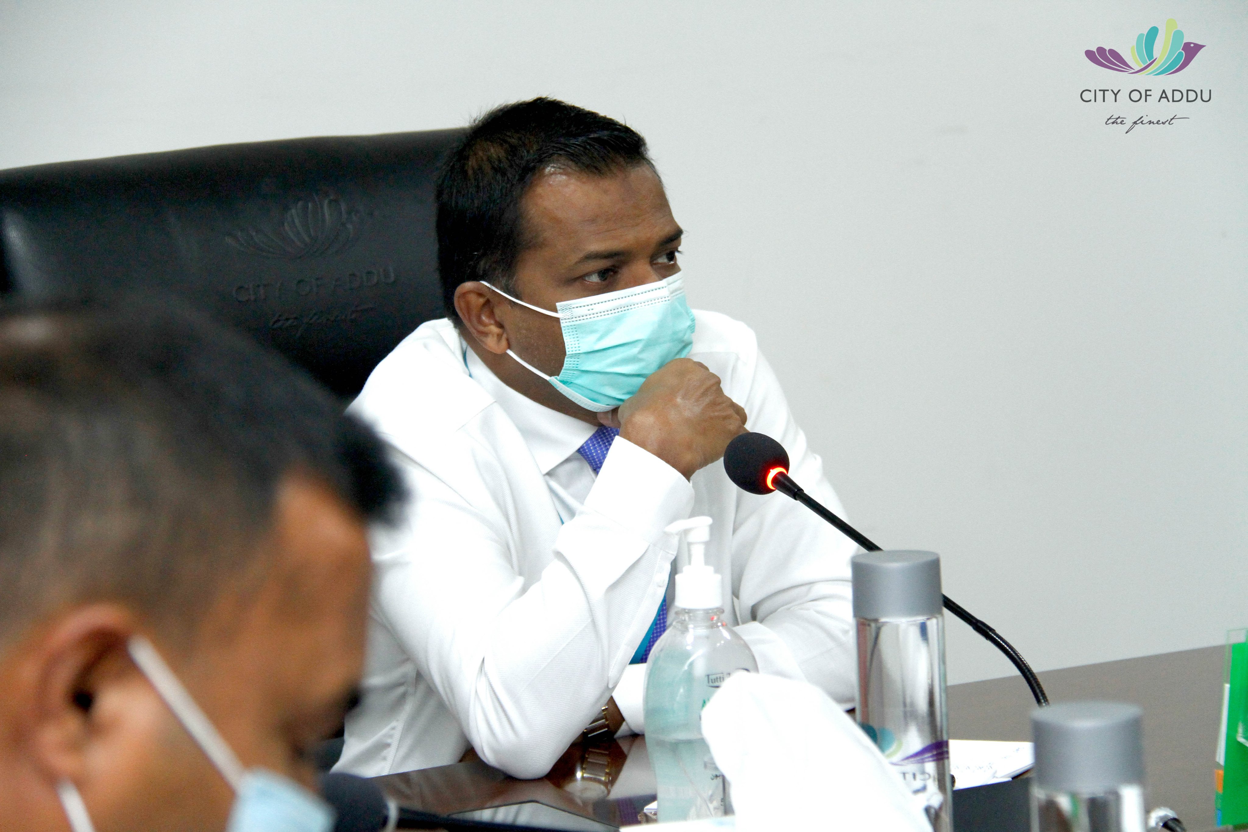 އައްޑޫ މޭޔަރު ކޮވިޑް-19 އަށް ޕޮޒިޓިވް ވެއްޖެ