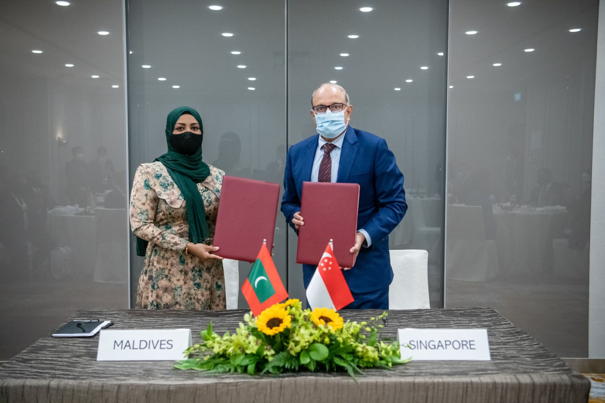 ސިންގަޕޫރާއެކު ރާއްޖެއިން މުހިއްމު ދެ އެއްބަސްވުމެއް ޤާއިމްކޮށްފި