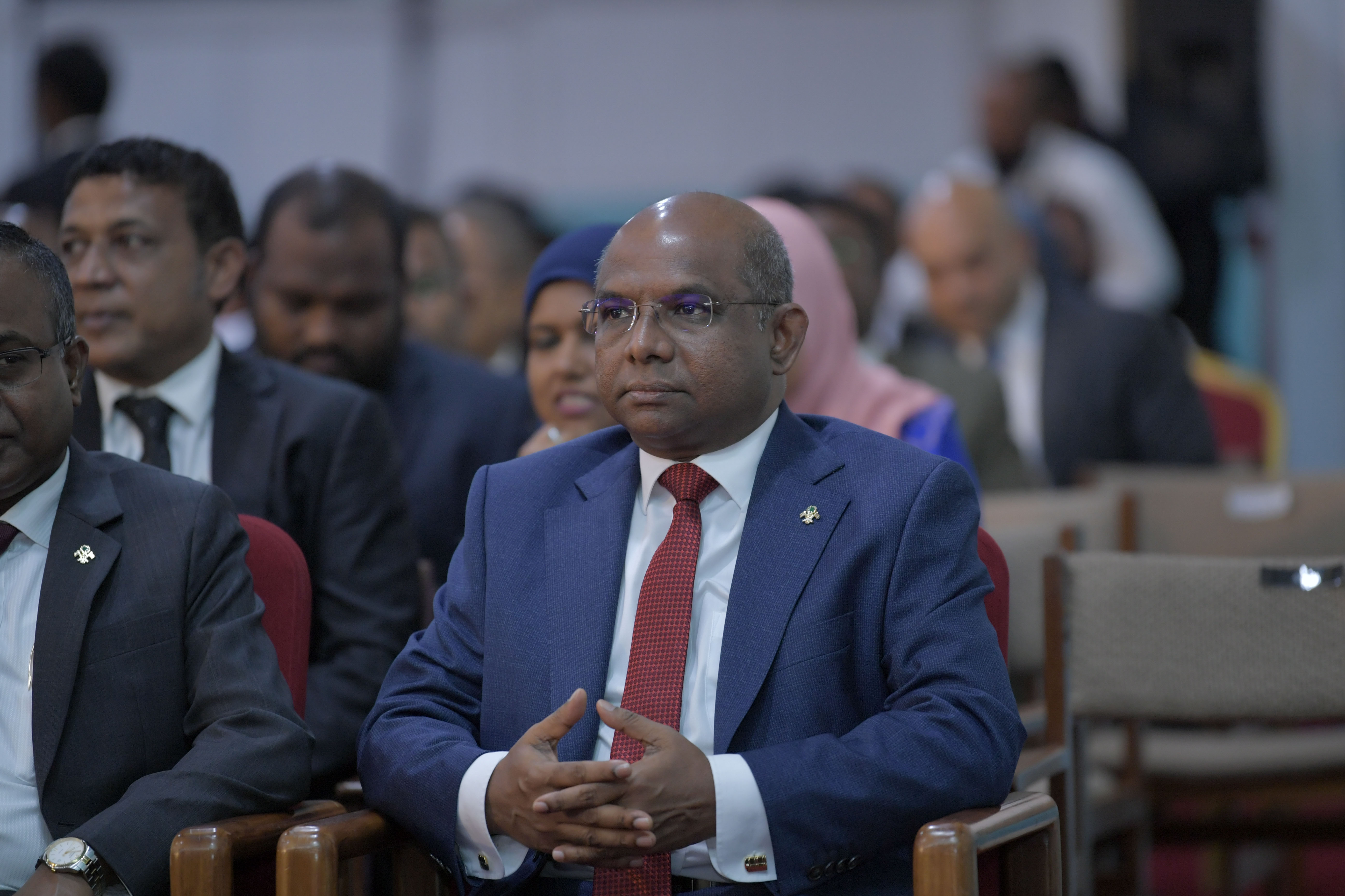 ޕާޓީ ކުރަނިކޮށް މީހުން ހައްޔަރުކުރި ތަނާއި މިނިސްޓަރ ޝާހިދާއި ގުޅުމެއްނެތް