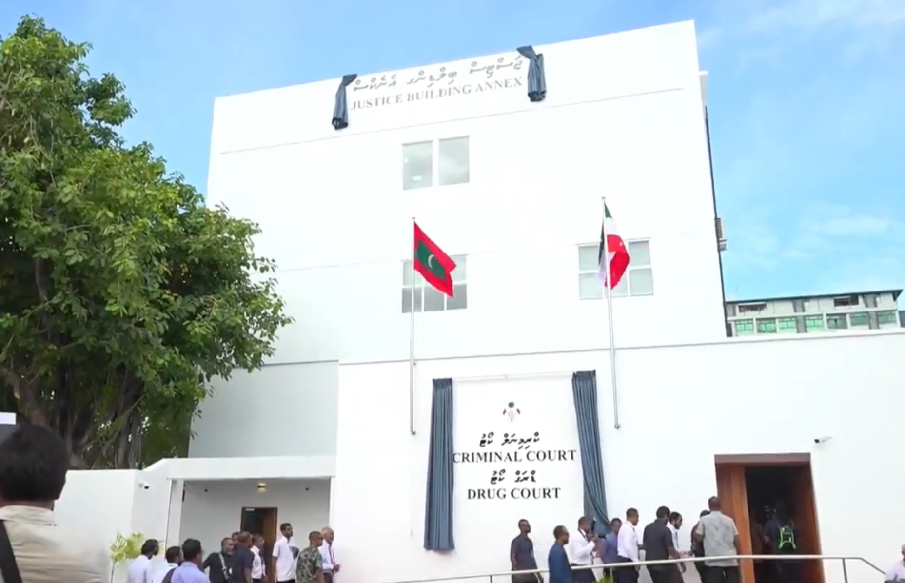 މާލޭގައި ހޯމަ ދުވަހުގެ ރޭ ކޮއްކޮއަށް ހަމަލާދިން ބޭބެގެ ބަންދަށް 30 ދުވަސް