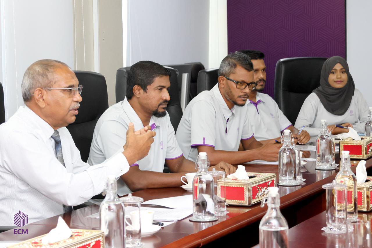 ޚިޔާލު ހޯދުމުގެ ވޯޓަށް އައްޑޫގެ 3 ރަށުގައި 11 ފޮށި، މާލޭގައި 7 ފޮށި