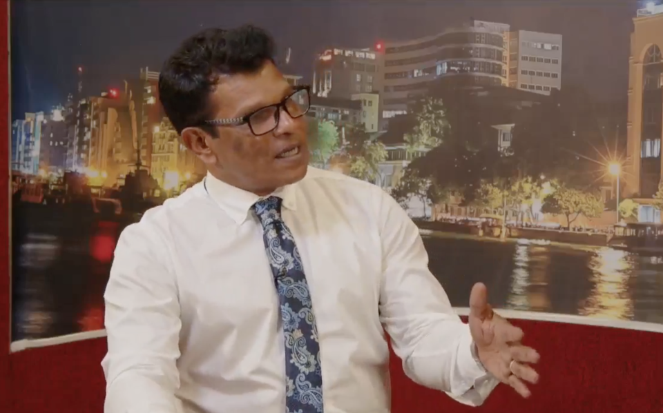 ބިޑަކާނުލާ ޙަވާލުކުރި މަޝްރޫޢުތައް ކޮރަޕްޝަނަށް ވާގޮތް ކިޔައިދިނީ ޒަރިޔަންދު