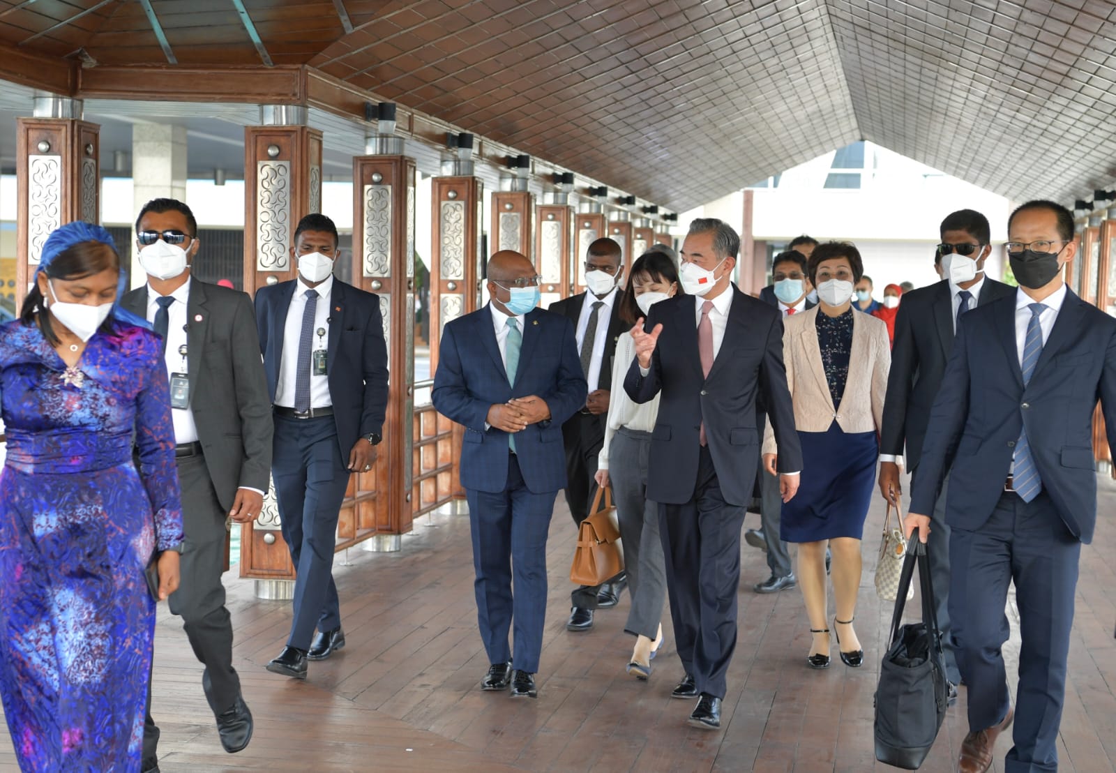 ރާއްޖެ ޗައިނާ ގުޅުމުގެ މުސްތަގުބަލު އައު މިސްރާބަކަށް ހިނގައްޖެ: ޗައިނާ ސަފީރު