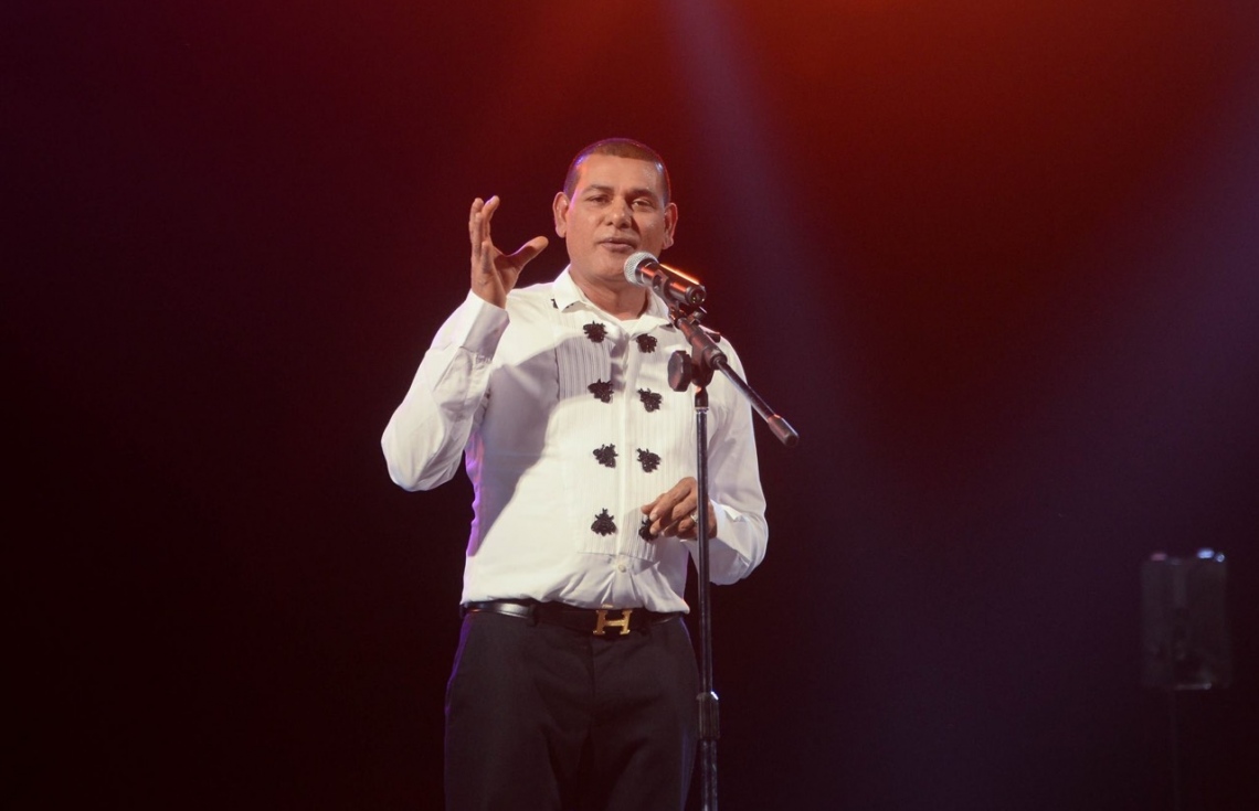 ދިވެހިިންނަކީ ގަދައަޅާ މަސައްކަތްކުރާ އުފެއްދުންތެރި ބަޔަކަށް ވުމަށް ގޮވާލައިފި