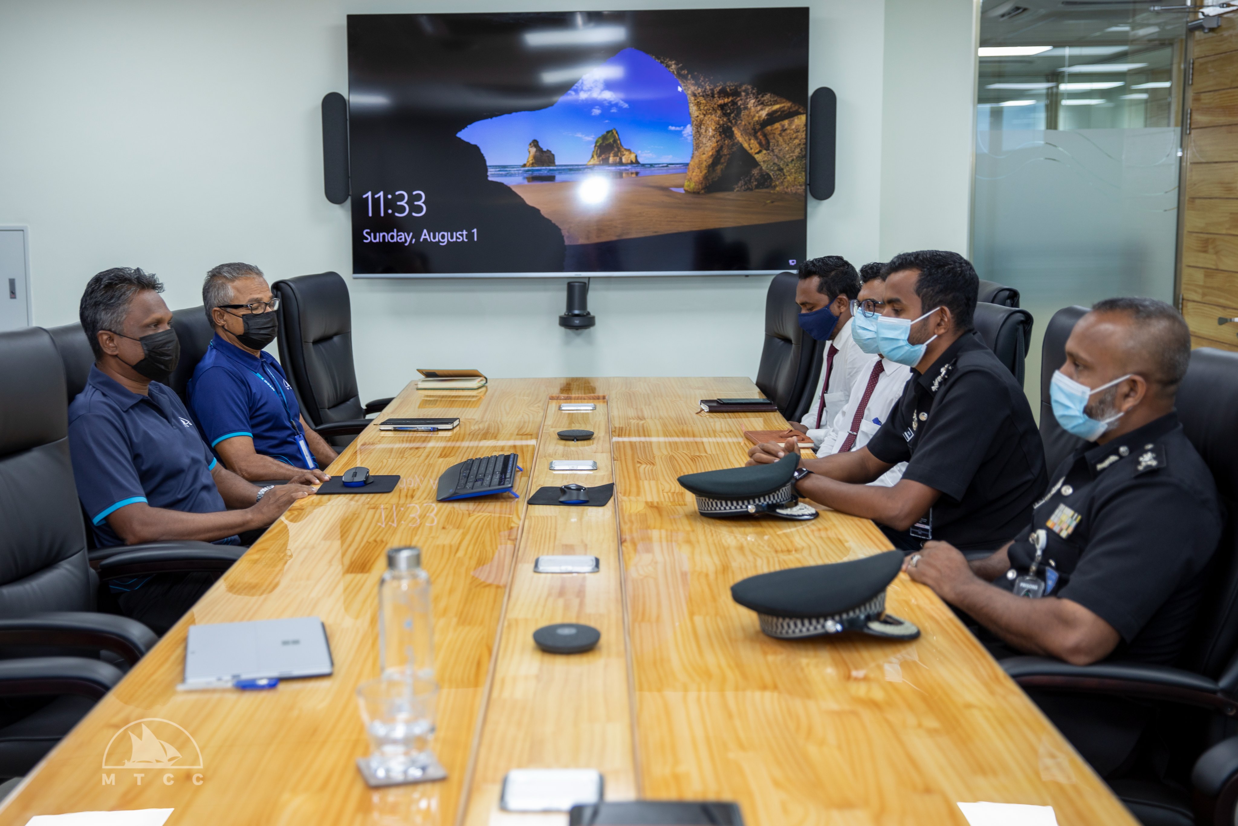 މުޖްތަމައަށް ޚިދުމަތްކުރުމުގެ އަދަބު ތަންފީޛުކުރުމާއި ގުޅޭގޮތުން އެމްޓީސީސީއާ މަޝްވަރާކޮށްފި