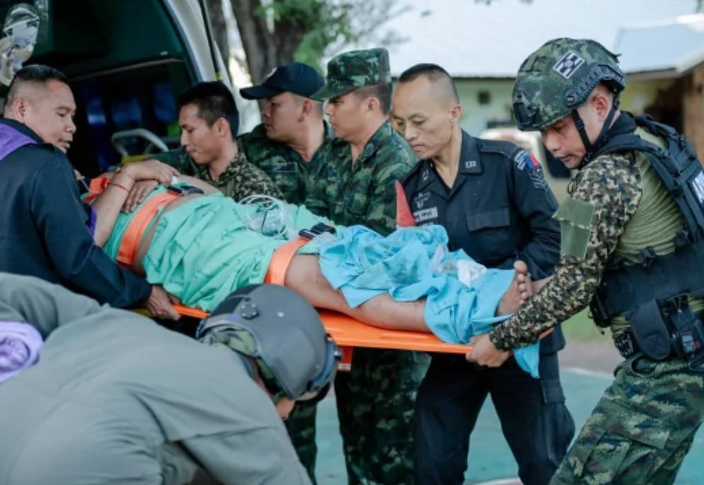 ތައިލޭންޑާއި ކެމްބޯޑިއާއިން ހަމަލާ ބަދަލު ކުރަން ފެށުމުން އެކަން ހުއްޓާލަން މެލޭޝިއާއިން ގޮވާލައިފި