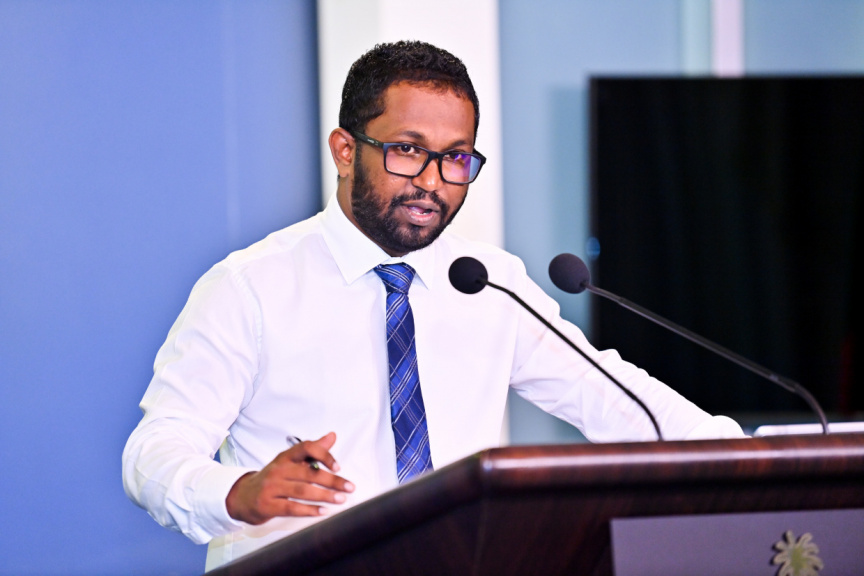 ސަރުކާރު ކުންފުނިތަކުން ރައްޔިތުންނަށް ލިބެންޖެހޭ ޚިދުމަތެއް ނުލިބި ނުދާނެ: މިއުވާން