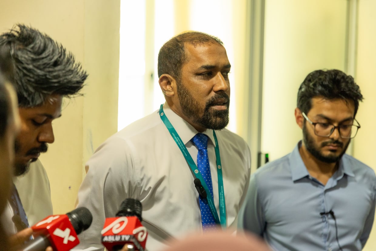 ހޯމް މިނިސްޓްރީގެ ސްޓޭޓް މިނިސްޓަރު އަބްދުލްމަޖީދު މަގާމުން ވަކިކޮށްފި