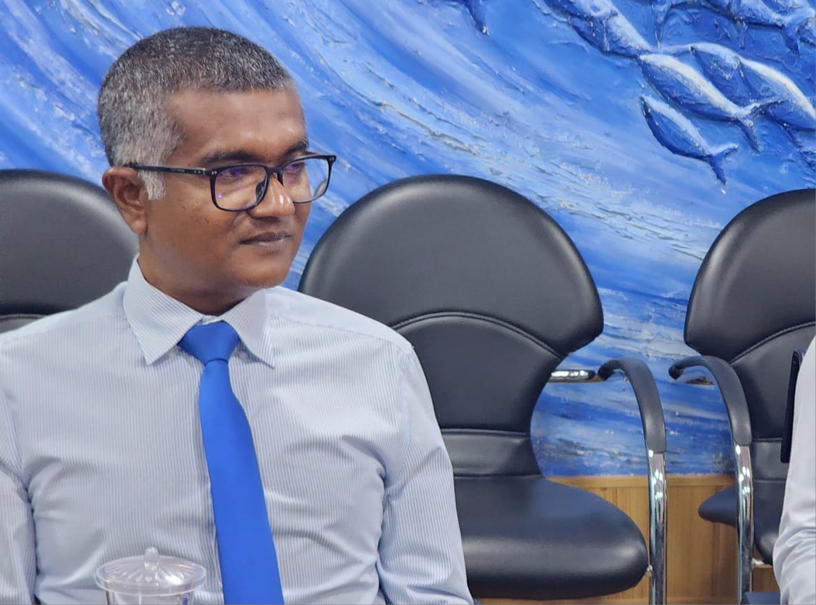 މިފްކޯގެ އިންޖިނިއަރިން އެންޑް ޕްރޮޖެކްޓް ޑިޕާޓްމެންޓުގެ ޖެނެރަލް މެނޭޖަރ މުއާޒު އަލީ