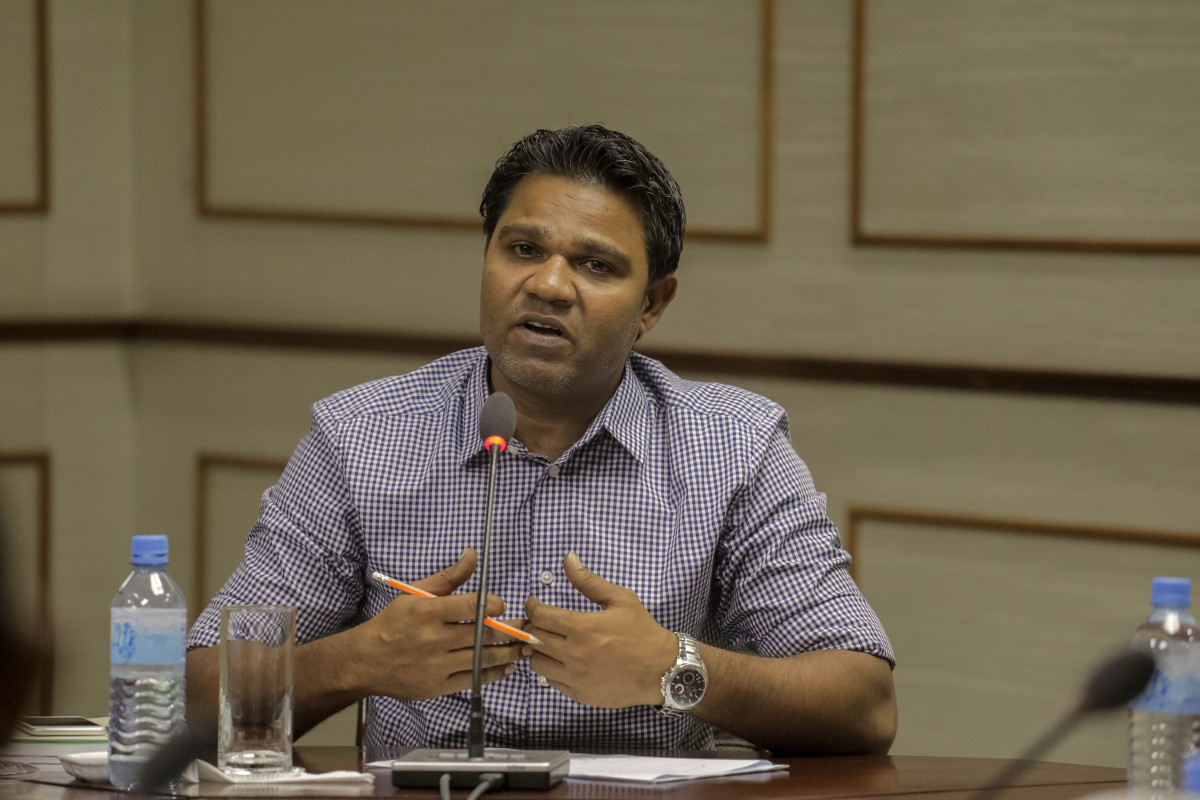 ހެކި ލިބިފައި ނުވާތީ ކުރީގެ އަނބިމީހާއަށް އަނިޔާ ކުރުމުގެ ދަޢުވާއިން ކުރީގެ މެންބަރު އީސަ ސަލާމަތްވެއްޖެ