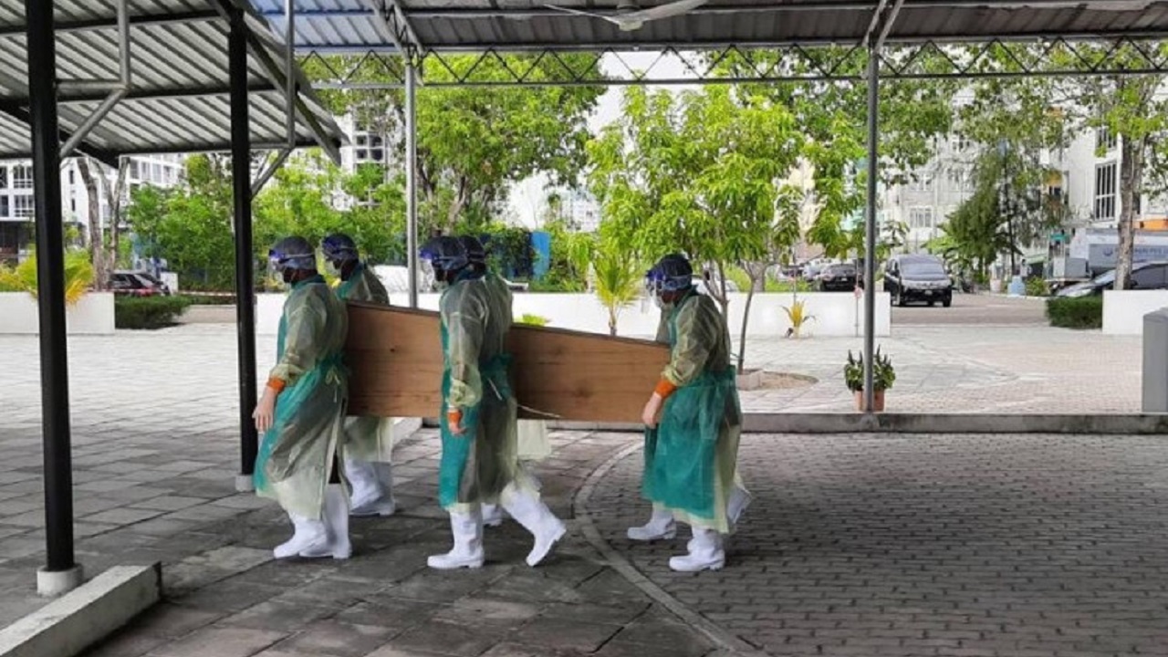 ކޯވިޑް-19 ގައި ނިޔާވި މީހެއްގެ ޖަނާޒާ ކުރިއަށްދަނީ