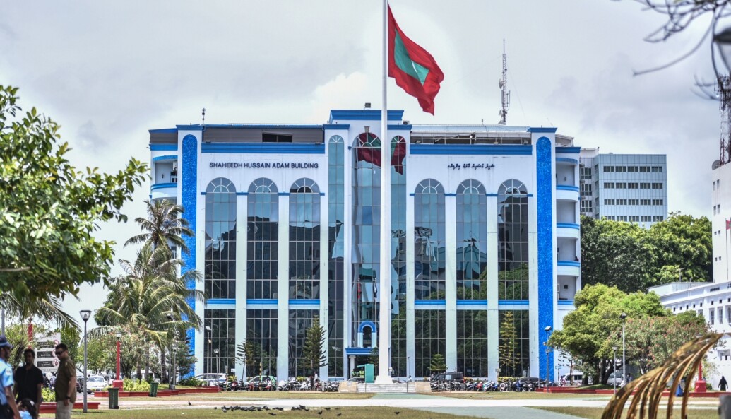 ކޯޓު އަމުރު ނެރުނަސް ކޮންމެ މައްސަލައެއްގައި އަންނައުނު ބާލައިގެން ފޮޓޯ ނުނަގާނެ: ފުލުހުން