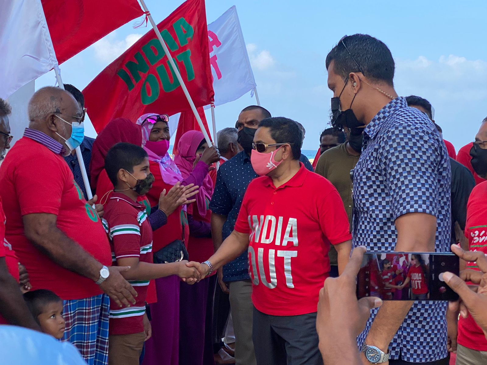 އިންޑިއާއެކު ސަރުކާރު އޮތީ ކަނޑުމަތި އަޅާފަ؛ އެއިން ނެއްޓޭނެ ގޮތެއް ނެތް: ރައީސްޔާމިން