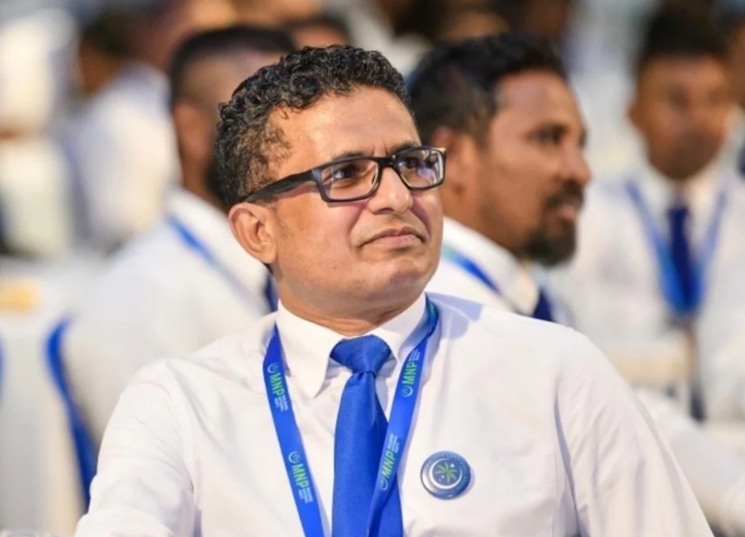 މިސްކިތްތަކުގެ ފަންޑު ހުޅުވީ ސަރުކާރު ބަދުނާމުކުރަން: ޝަރީފް