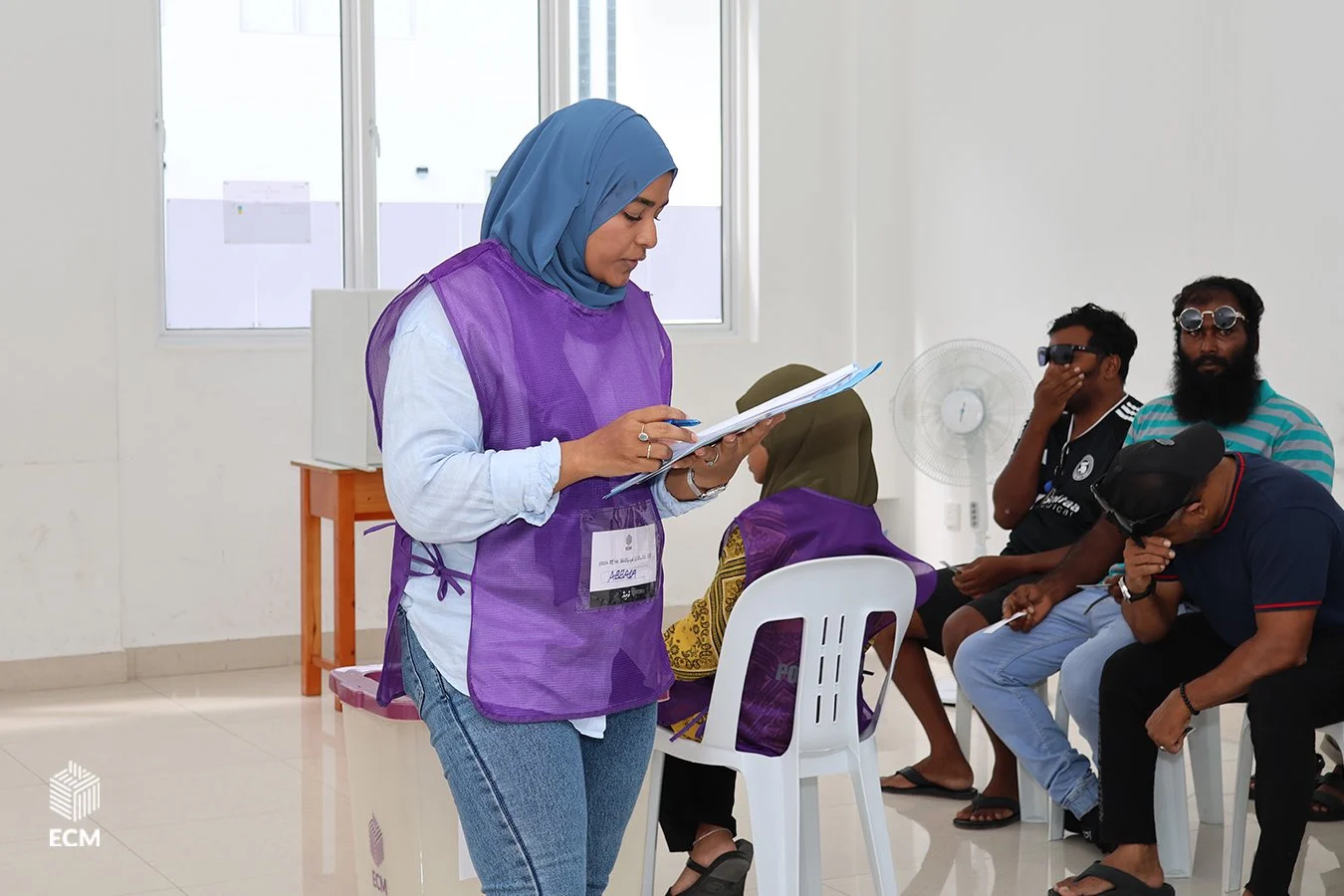 Local council election voting progress. Photo: EC